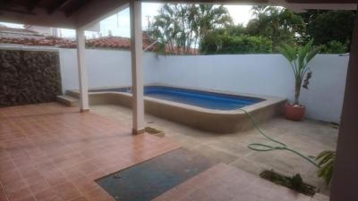 108560 - Chanis - houses