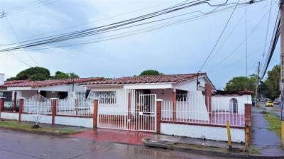 109836 - Ancon - casas