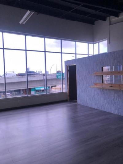 115556 - Chanis - locales