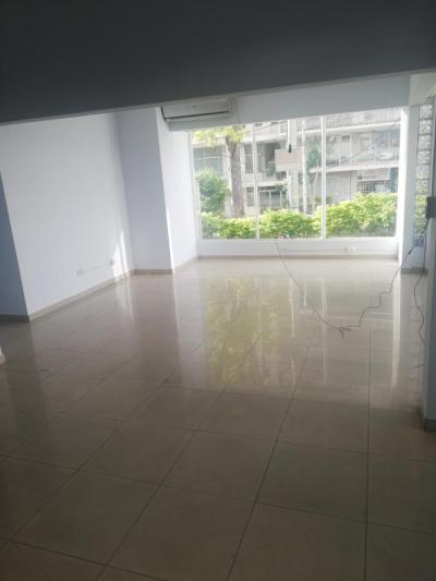 116172 - Via argentina - commercials