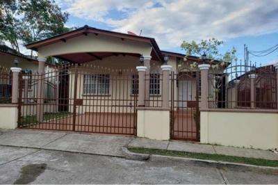 120209 - Rufina alfaro - casas