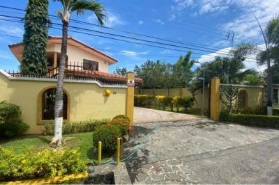 124658 - Nueva gorgona - casas