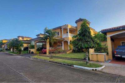 127681 - Ancon - casas - rainforest village