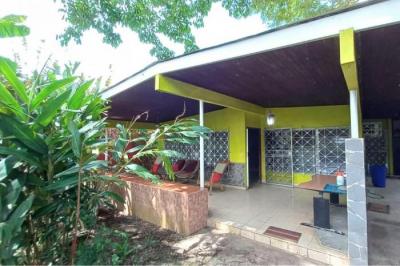 131148 - David - locales