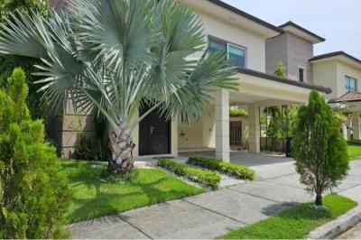 131315 - Ancon - houses - altos del parque