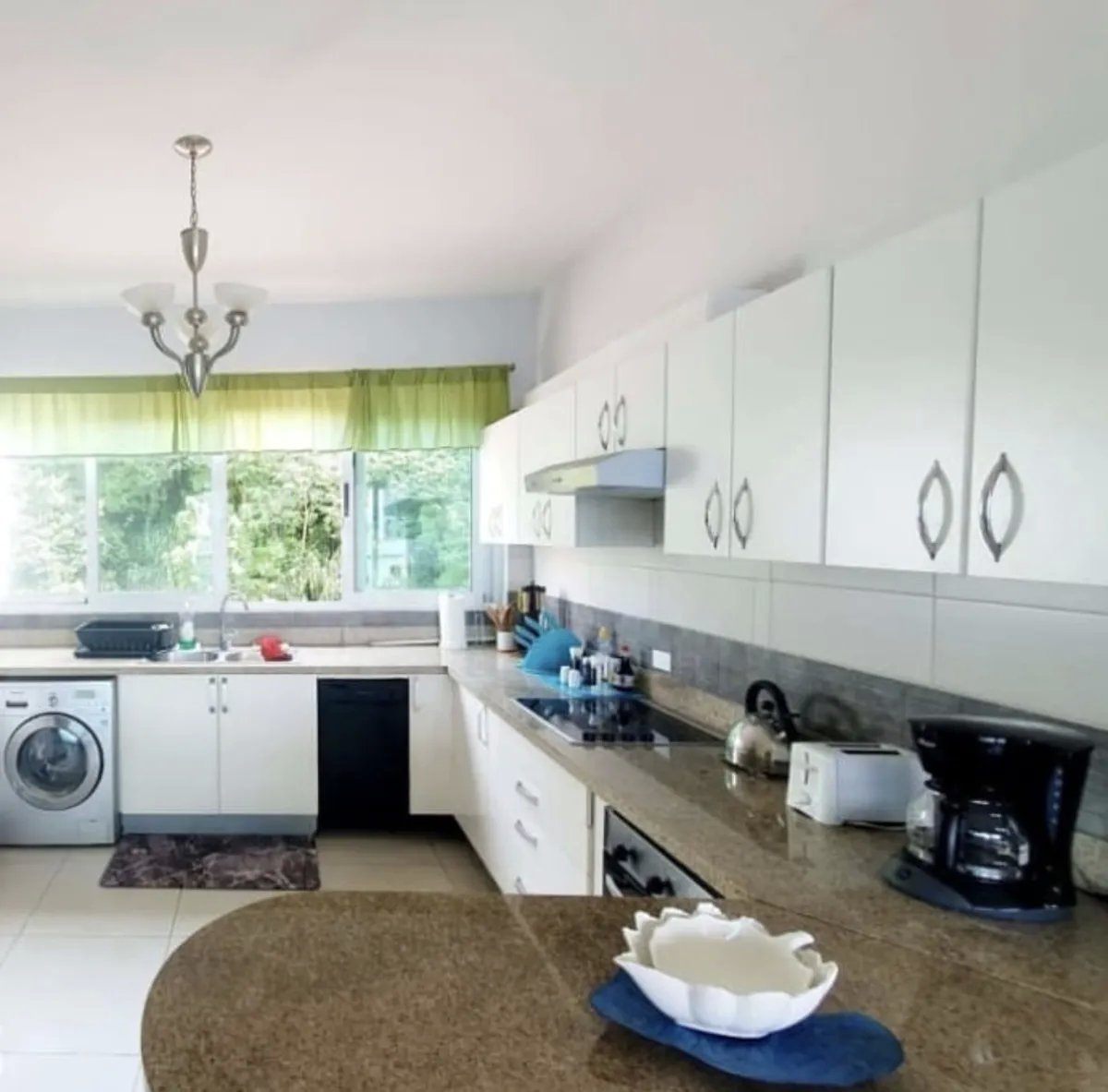 Alquiler de apartamento en PH Brisas de Amador, Panamá