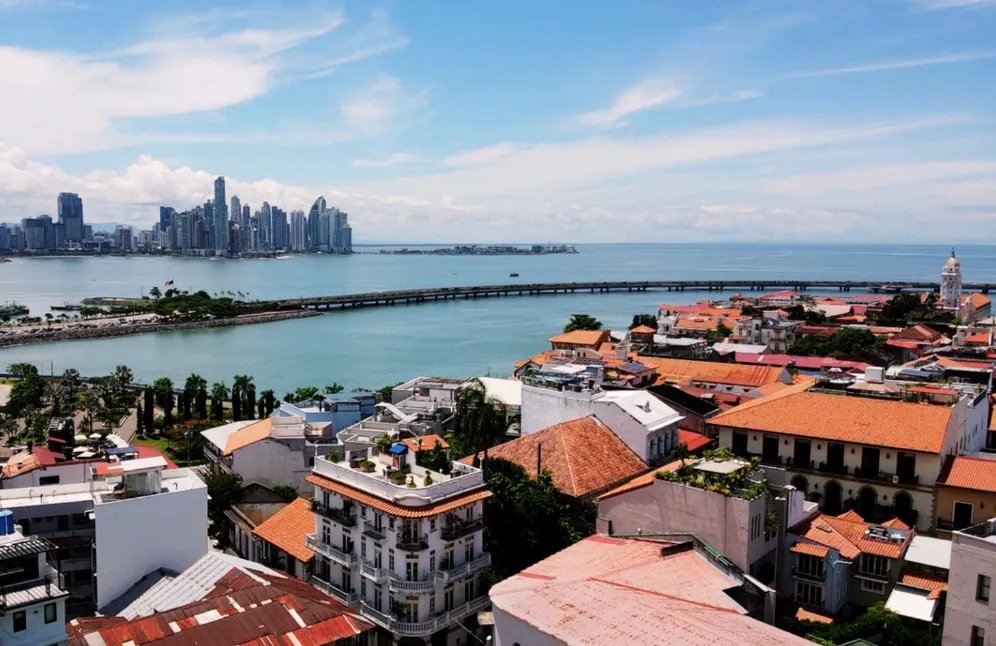 Apartments for sale in las clementinas, casco antiguo, panama