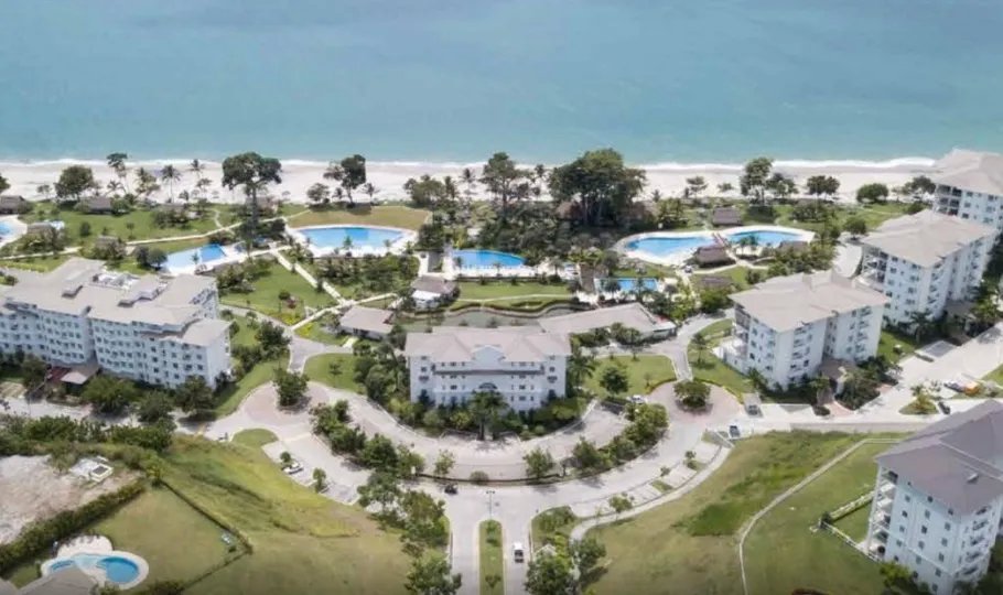 Venta de apartamento en bijao, beach club