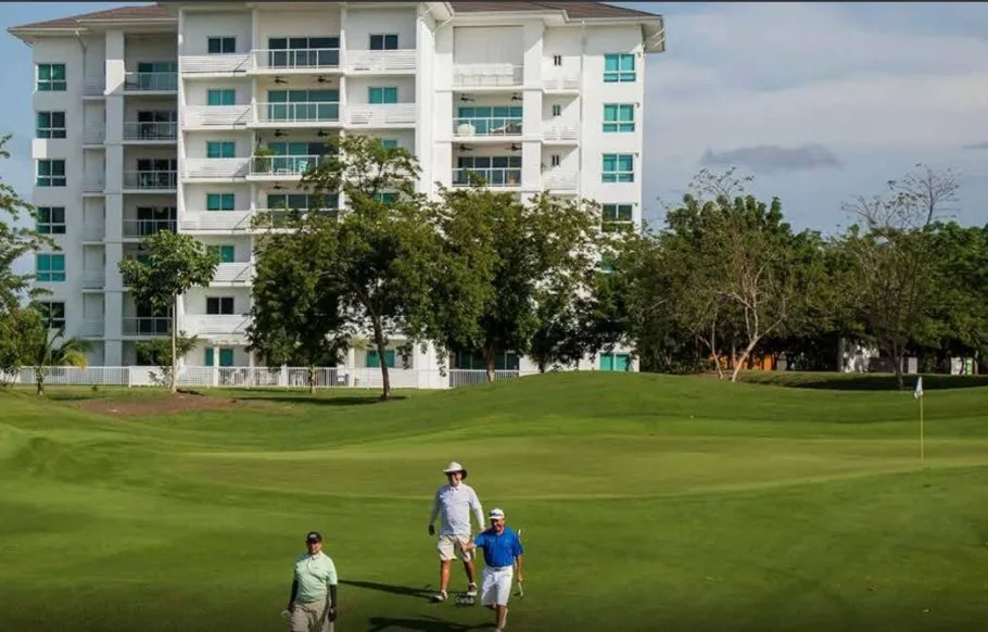 Venta de apartamento en bijao, beach club