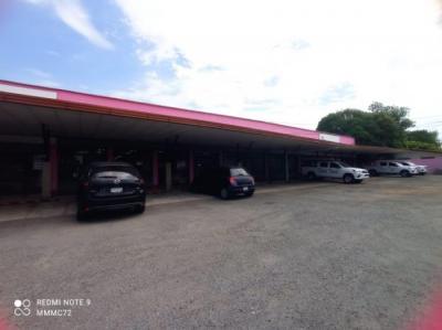 136767 - Penonomé - commercials