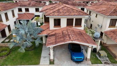 136875 - Arraiján - casas - senderos de bambu