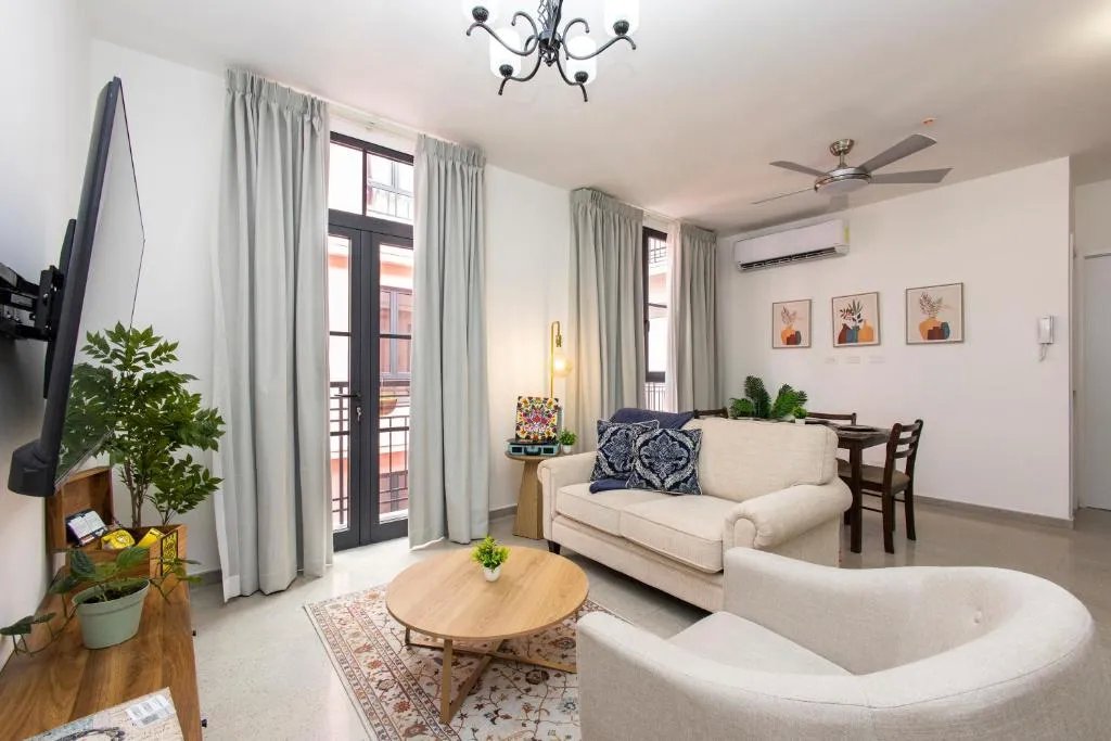 VENTA DE APARTAMENTO EN CASCO ANTIGUO, CASA KORSI - PANAMÁ