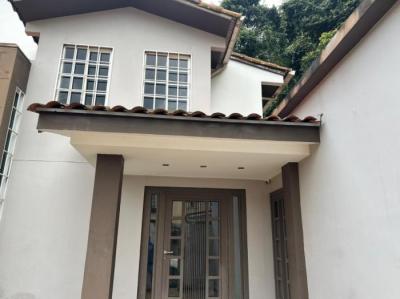 138170 - Albrook - houses - green valley