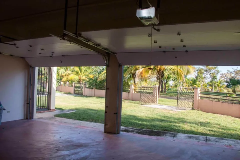 CASA A LA VENTA EN LAGO BAY