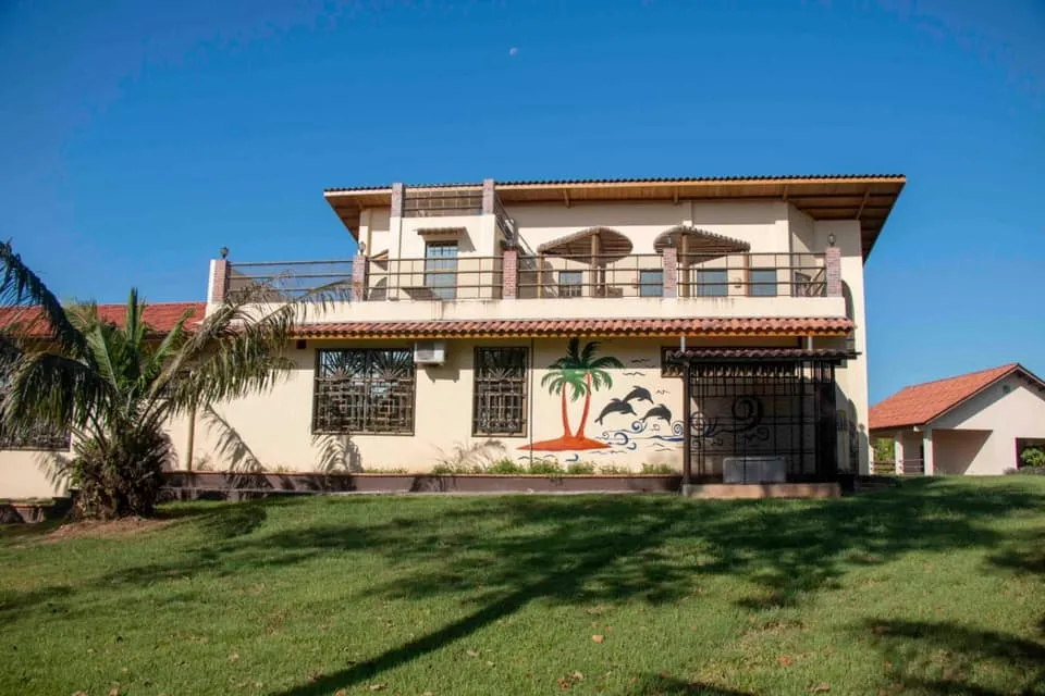 CASA A LA VENTA EN LAGO BAY
