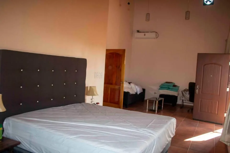 CASA A LA VENTA EN LAGO BAY