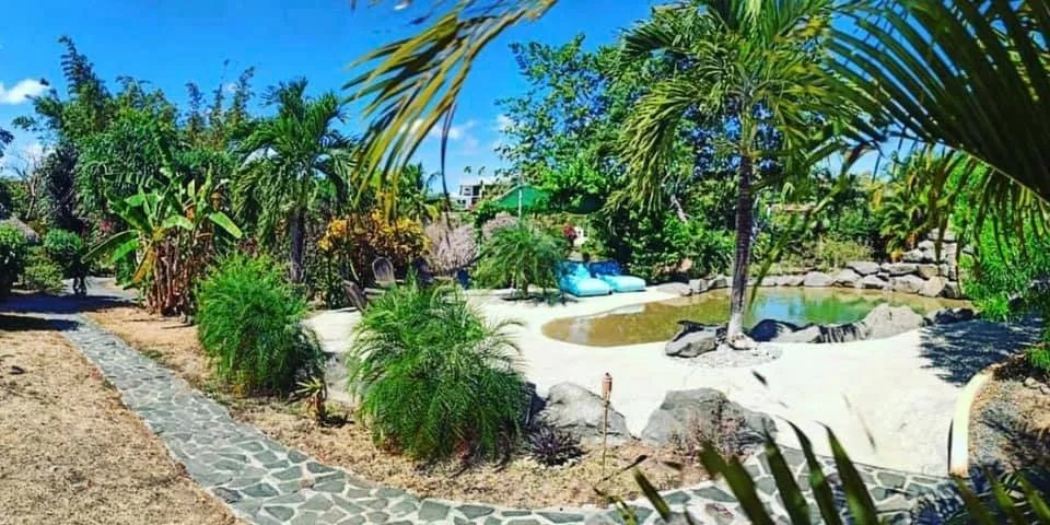 Se vende bed & breakfast ubicado en el valle de anton, el copecito, san carlos, Panama