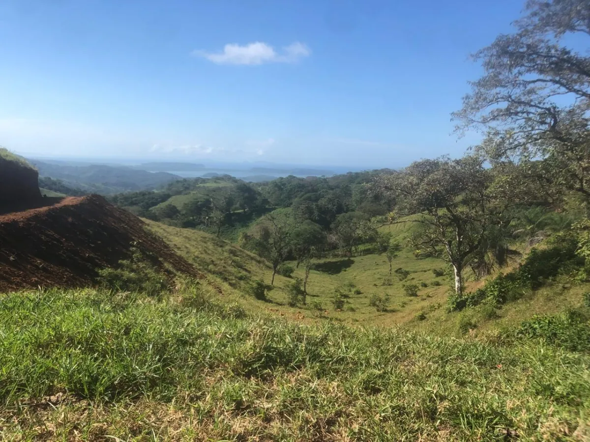 Vistas de 360° en colina con acceso a marina en Las Lajas de Tolé, Gua...