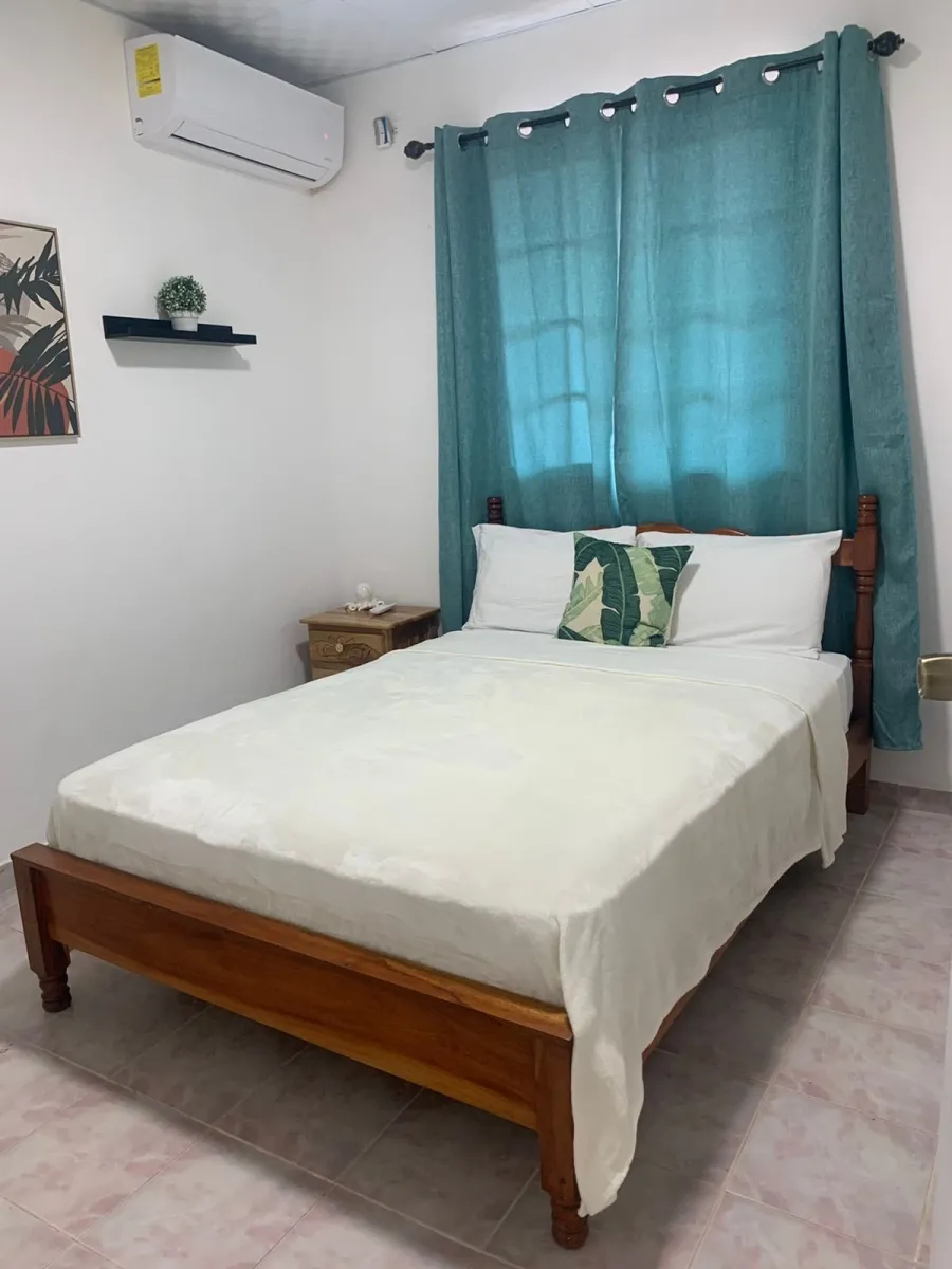 LOCAL COMERCIAL EN VENTA EN EL CENTRO DE SANTA CATALINA, VERAGUAS.