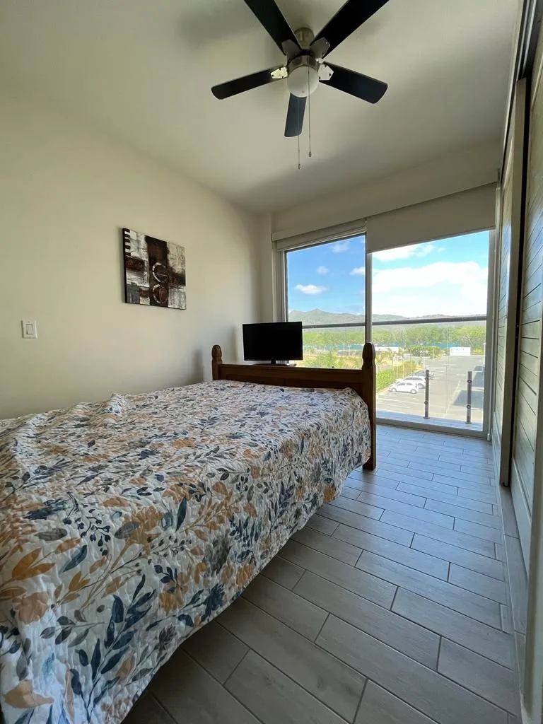 DEPARTAMENTO EN VENTA EN PLAYA CARACOL, CHAME BANKS