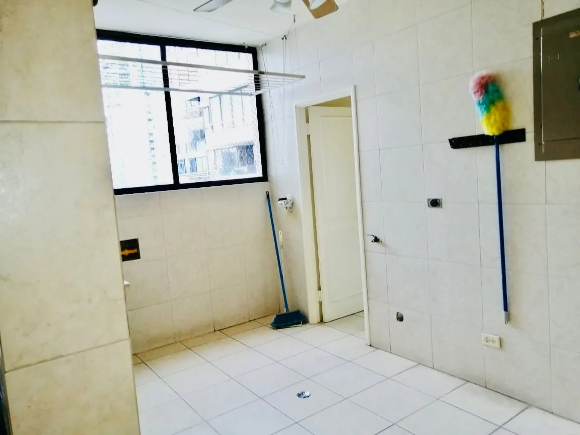 Propiedad en venta en Golden Palace, Punta Paitilla, Ciudad de Panamá.