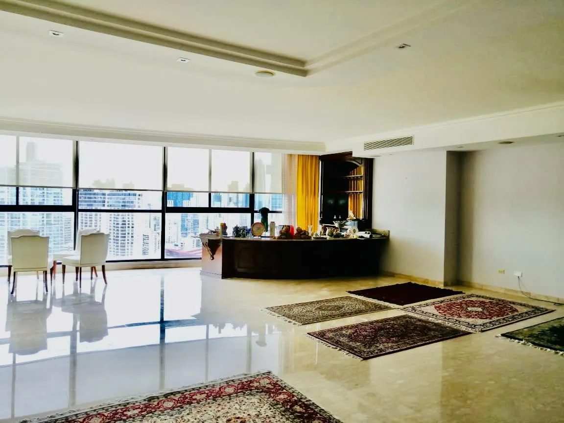 Propiedad en venta en Golden Palace, Punta Paitilla, Ciudad de Panamá.