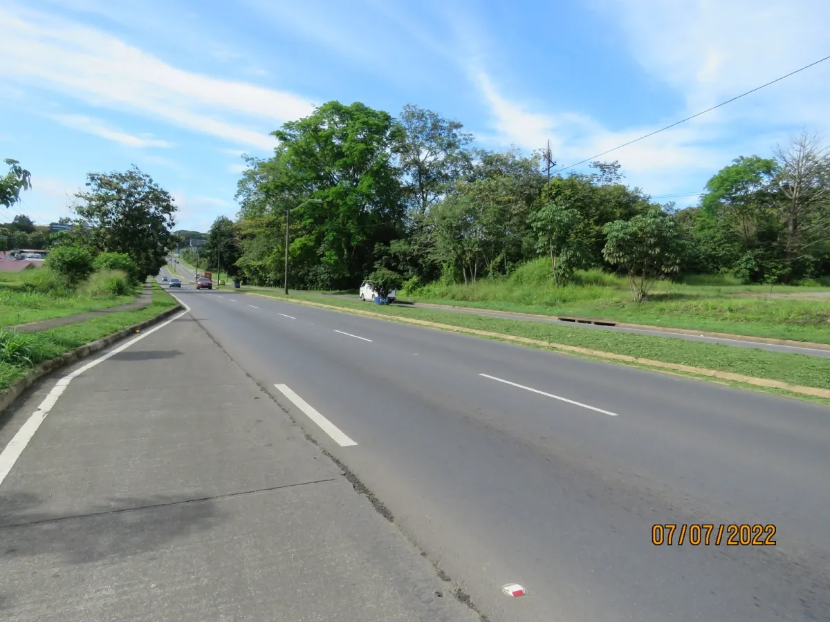 Lote comercial en la carretera Interamericana en David