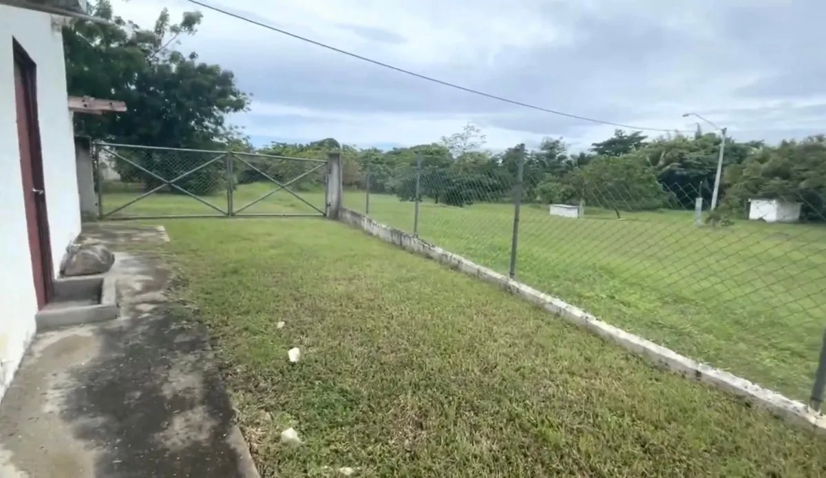 Se alquila casa en punta barco viejo