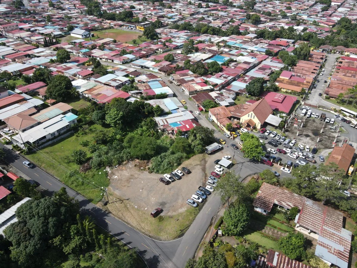 Se vende terreno en las cumbres, panamá