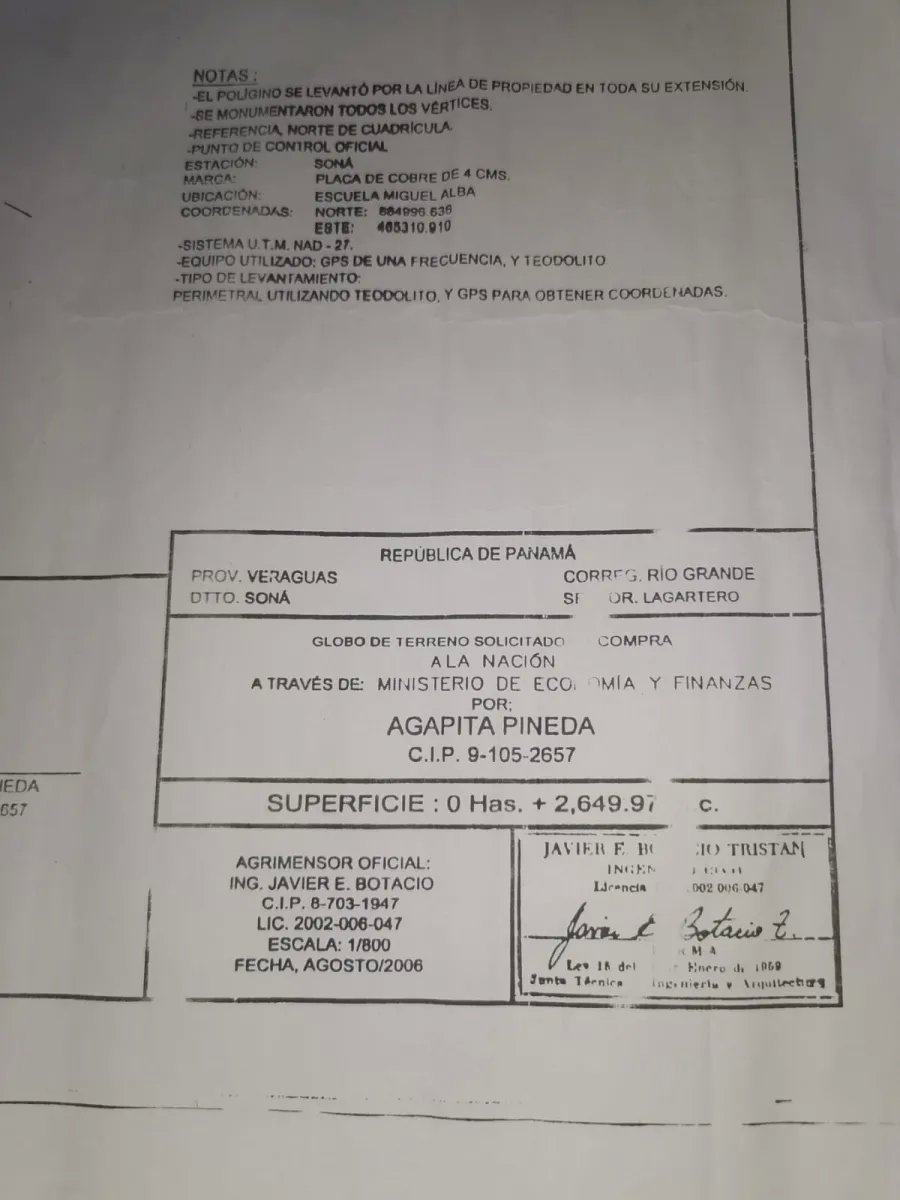 Propiedad en venta frente a la playa de lagartero,  santa catalina, veraguas.
