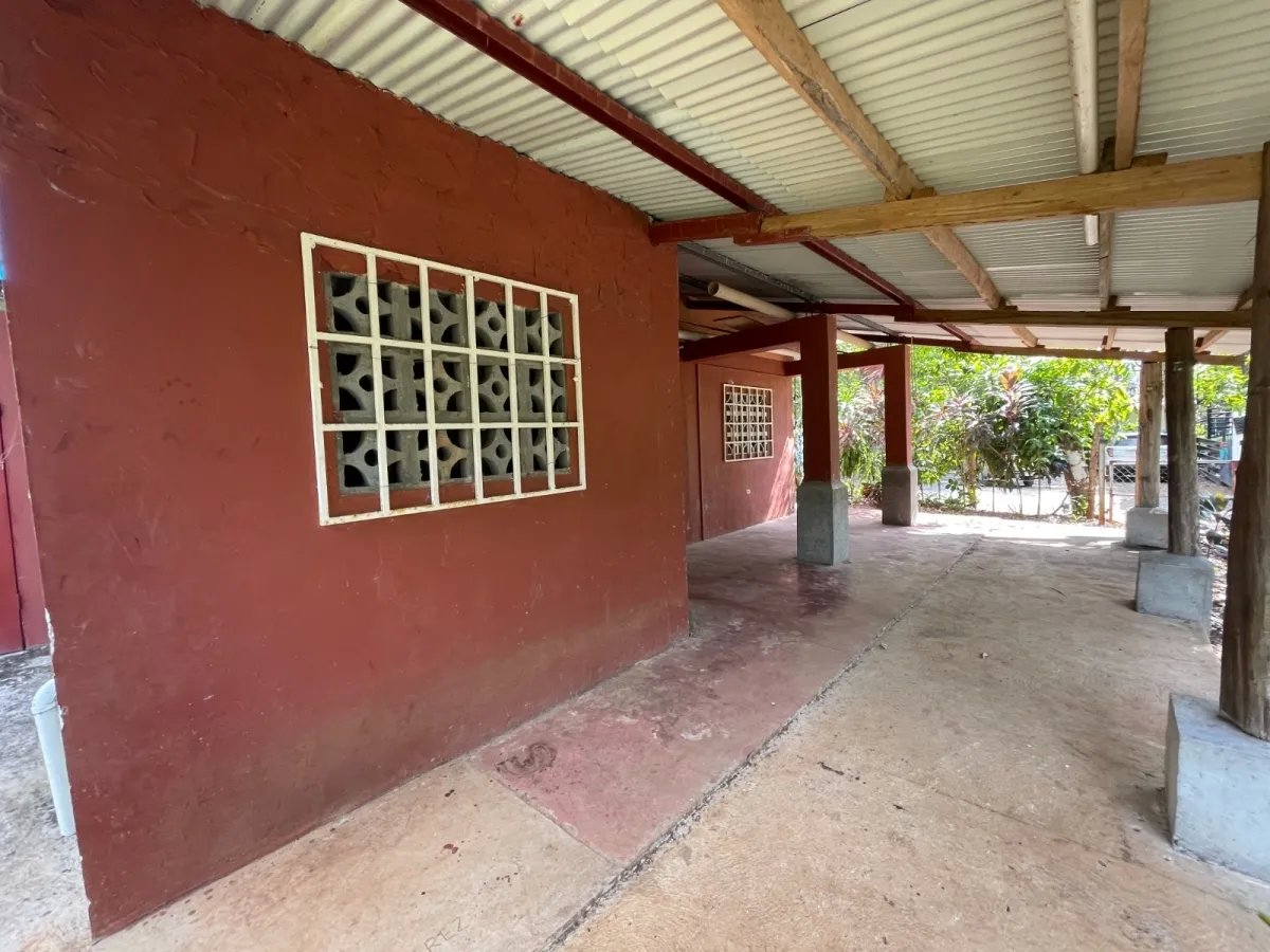 Casa en venta en santa catalina, veraguas.