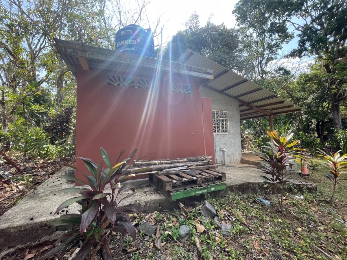Casa en venta en santa catalina, veraguas.