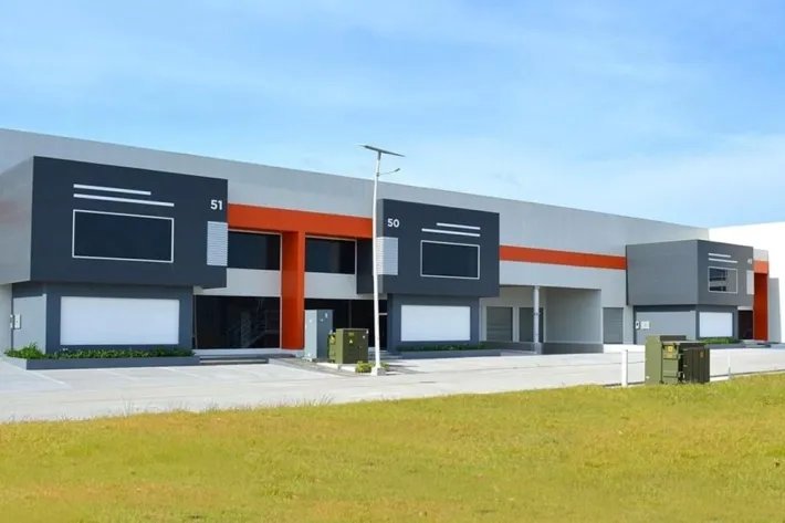 Alquiler de bodega en panapark free zone, 24 de diciembre