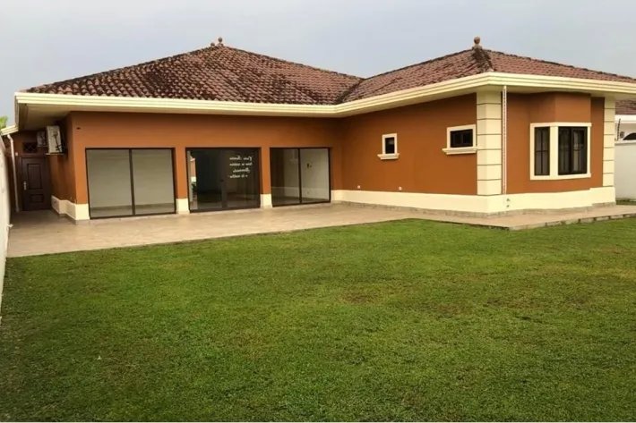 Casa en venta en sunset coast, costa sur