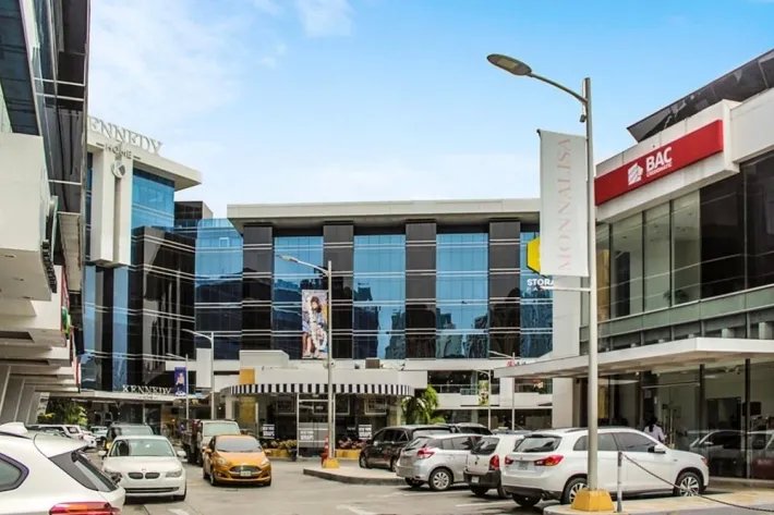 Alquiler de local comercial en vía brasil con vía israel, ciudad de panamá