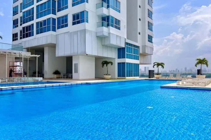 Venta de apartamento en costa del este - ph top towers