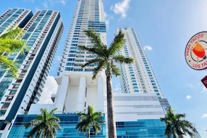 Venta de apartamento en costa del este - ph top towers