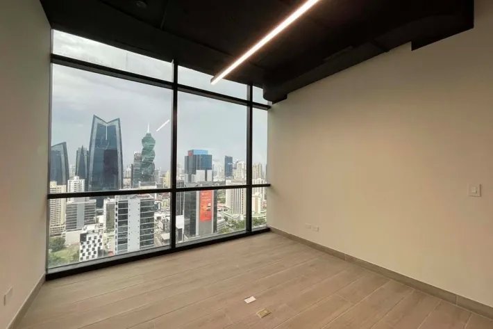 Alquiler de oficina en tower financial center, calle 50