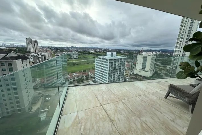Venta de apartamento en la maison by fendi casa, santa maria