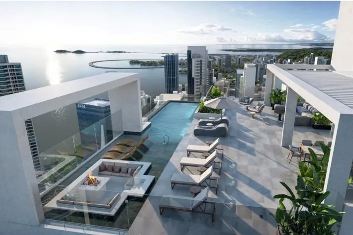 Se vende apartamento con vista al mar en avenida balboa, panamá
