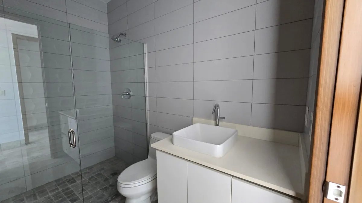 Venta de apartamento en santa maría golf & country club