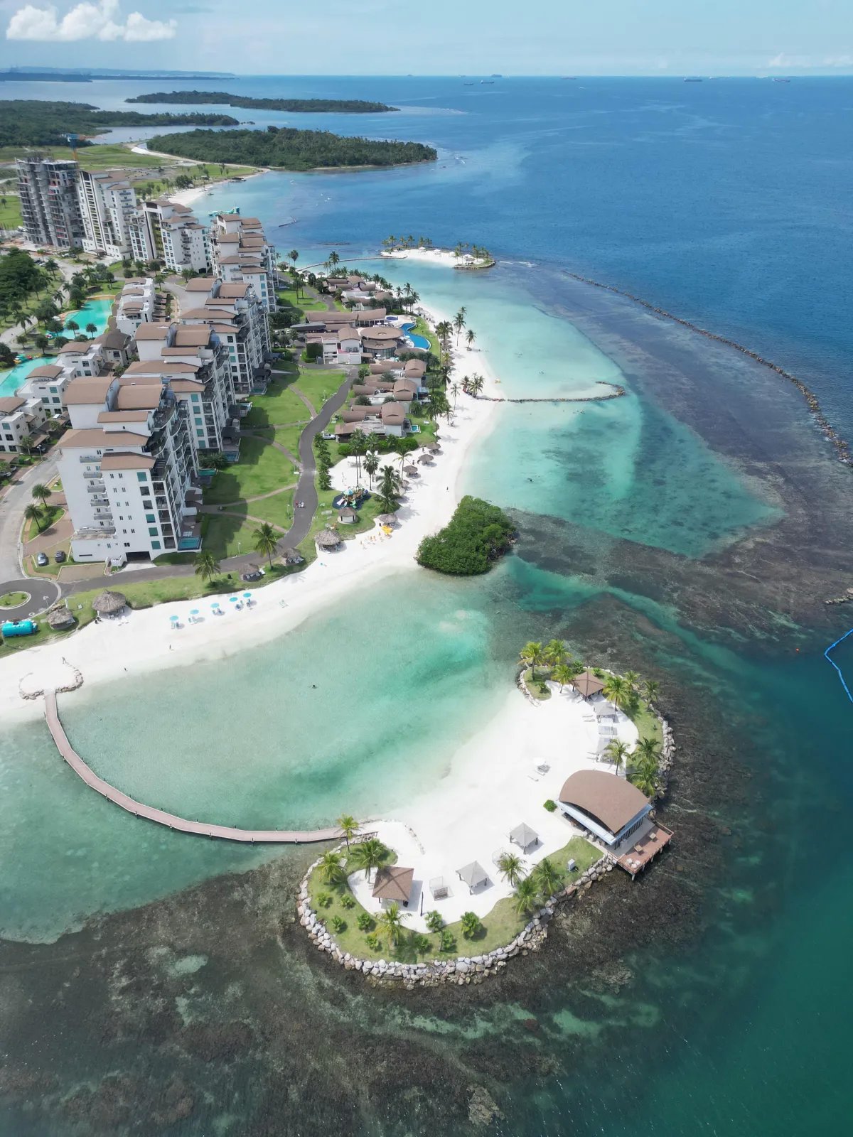 Venta de apartamentos en playa escondida, colón, panamá