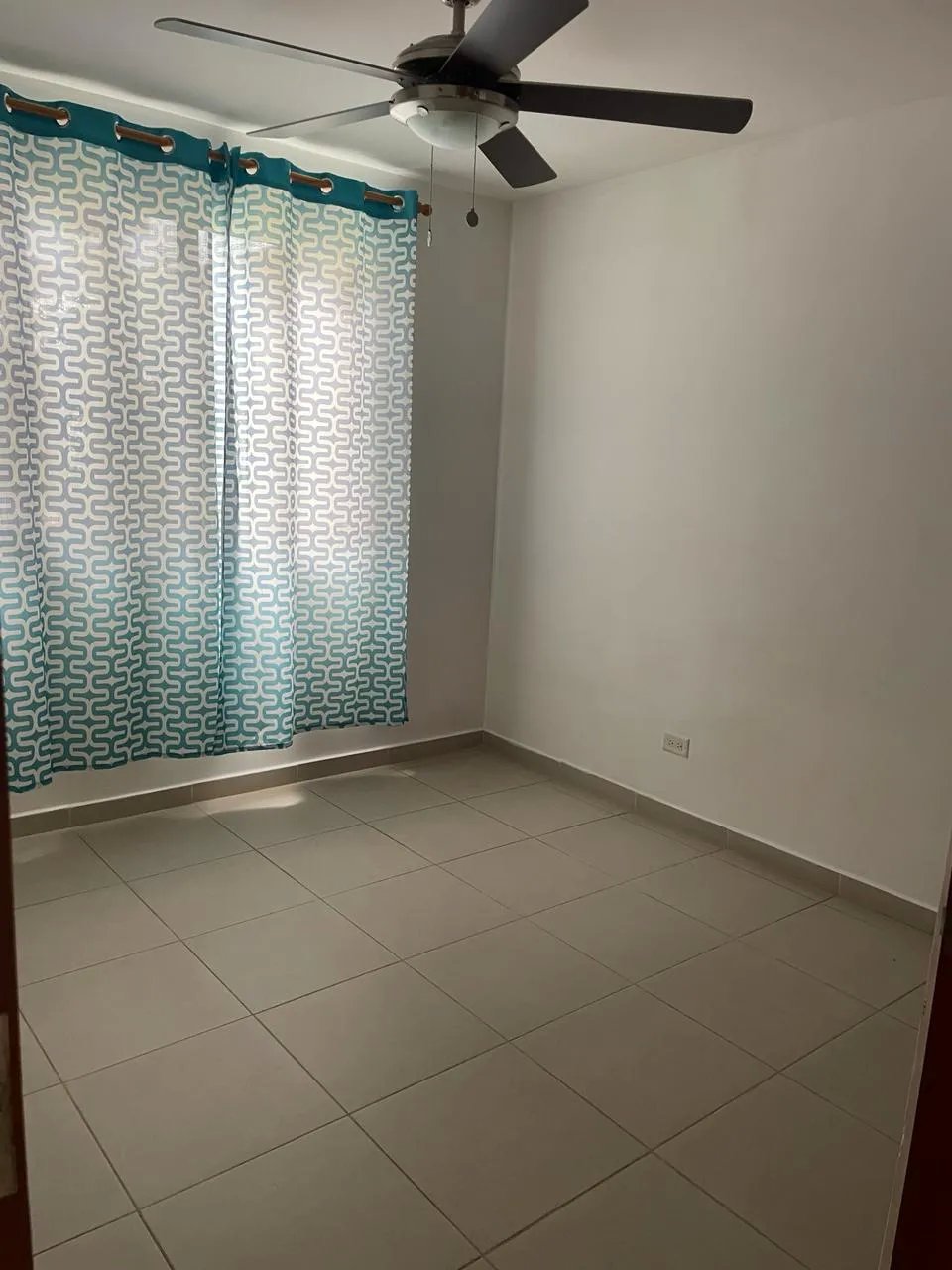 Venta de amplia casa en arraiján