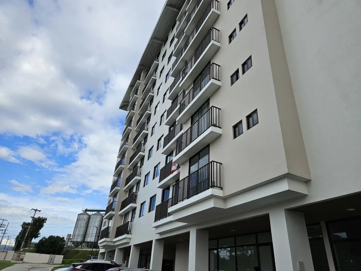 Alquiler de local comercial en las mañanitas