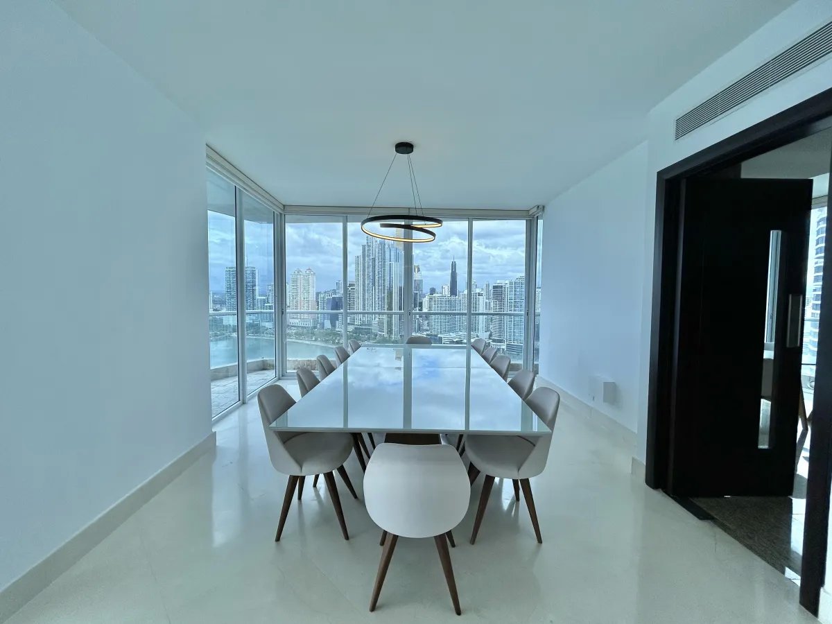 Venta de apartamento en the point punta paitilla