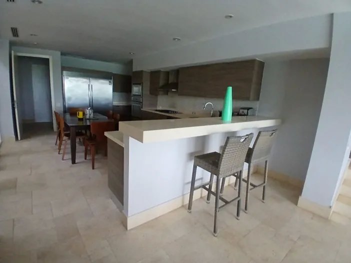 House for sale in ph ocean lakes buenaventura rio hato