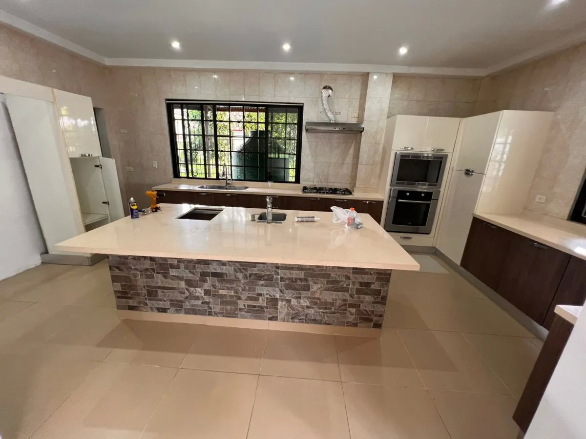 House for sale in allbrook, ancon