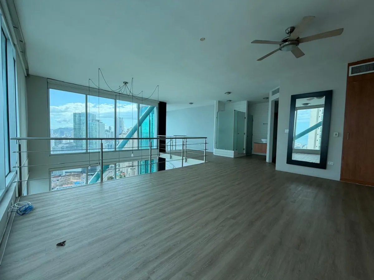 Loft en venta en ph loft four 41  punta pacífica