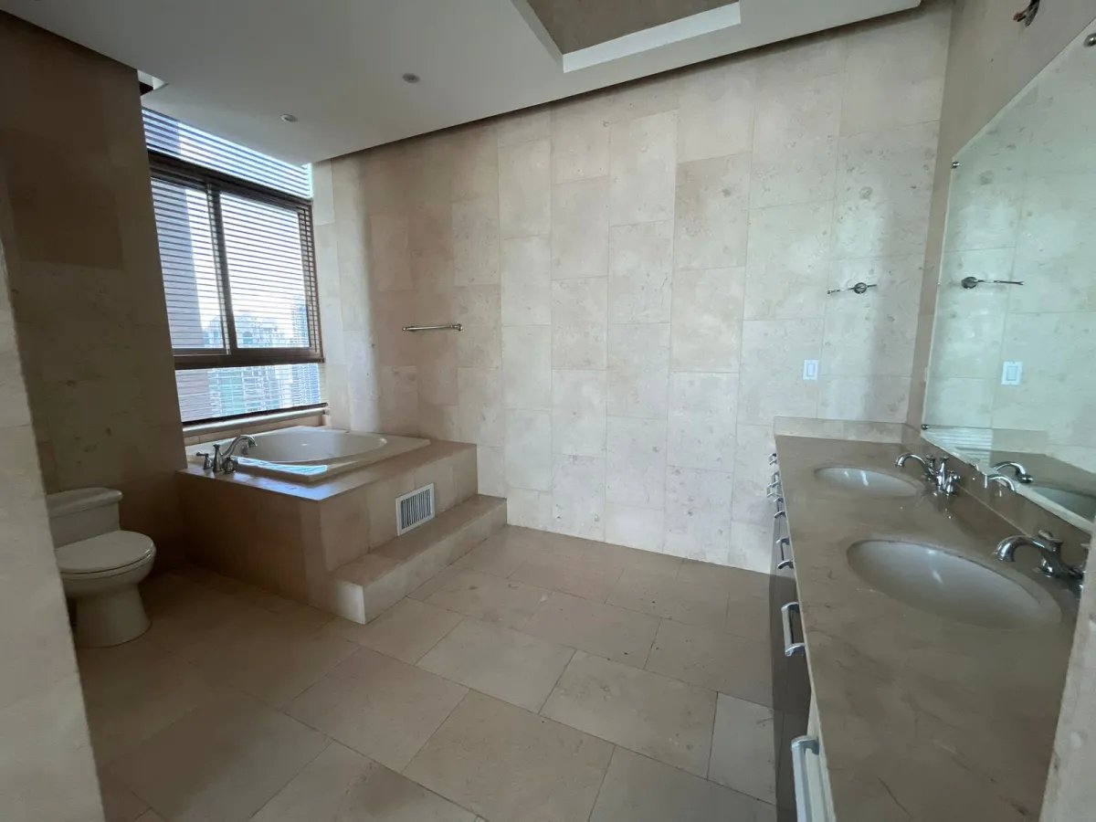 Se vende apartamento en punta pacifica