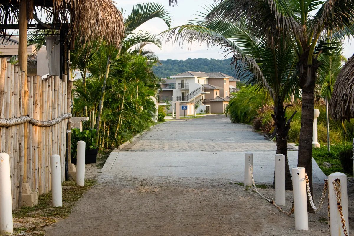 Apartamento en venta en playa caracol -brisas del mar garden